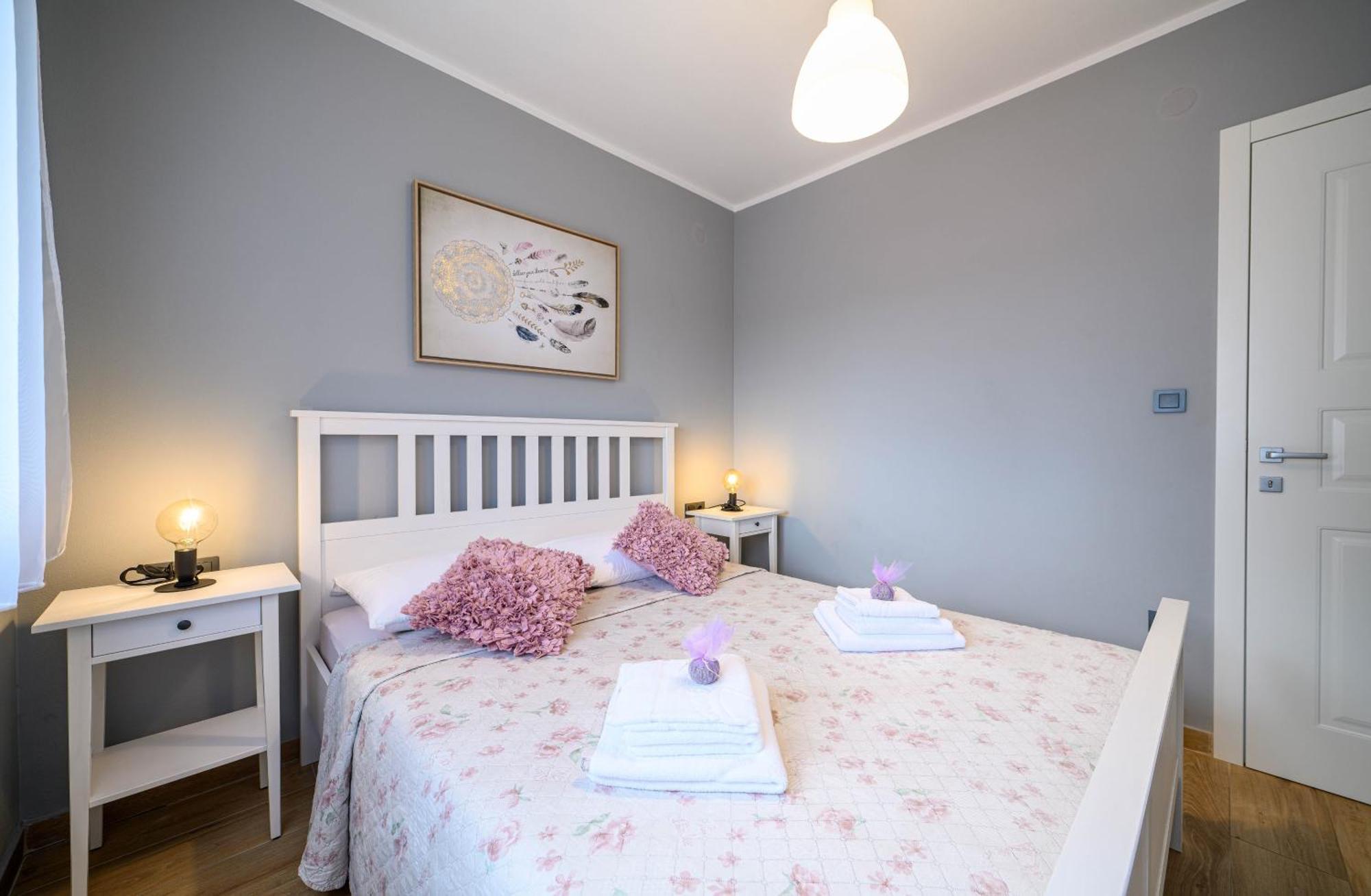 Ledunis Apartment Sibenik Ruang foto