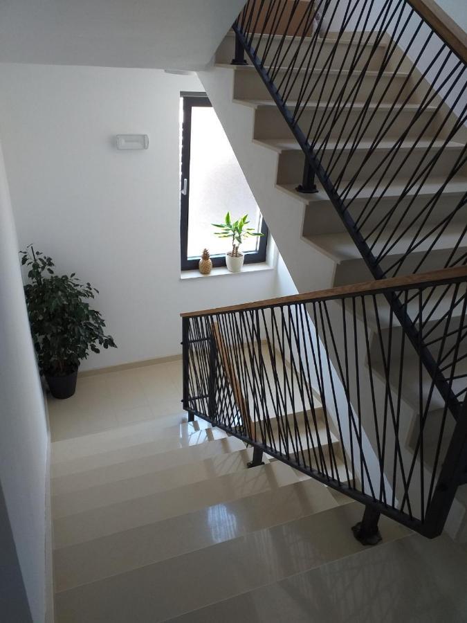 Ledunis Apartment Sibenik Bagian luar foto
